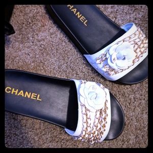 Chanel Slides Black White Flower Gold Chain